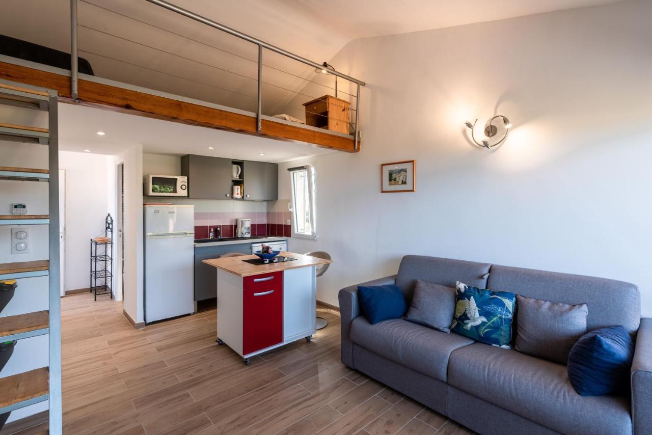 Ambroggio - Grand Studio Avec Mezzanine - Vue Mer Лумйо Екстер'єр фото